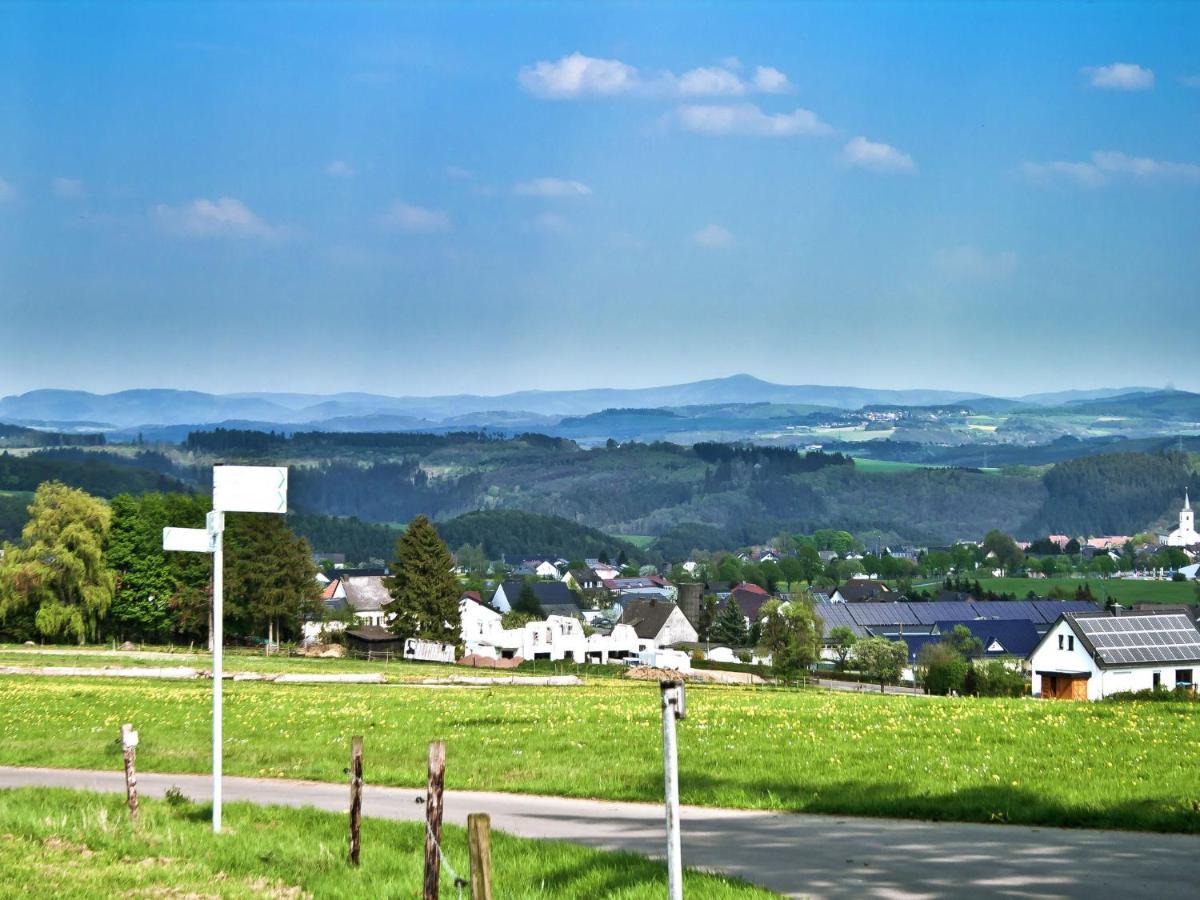 Apartment In Leudersdorf Eifel With Terrace Uxheim Exterior photo